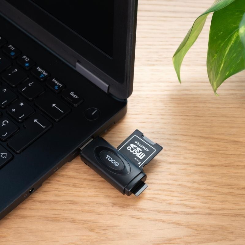 Leitor de Cartões Externo Tooq Tqr-3002b / USB 3.0