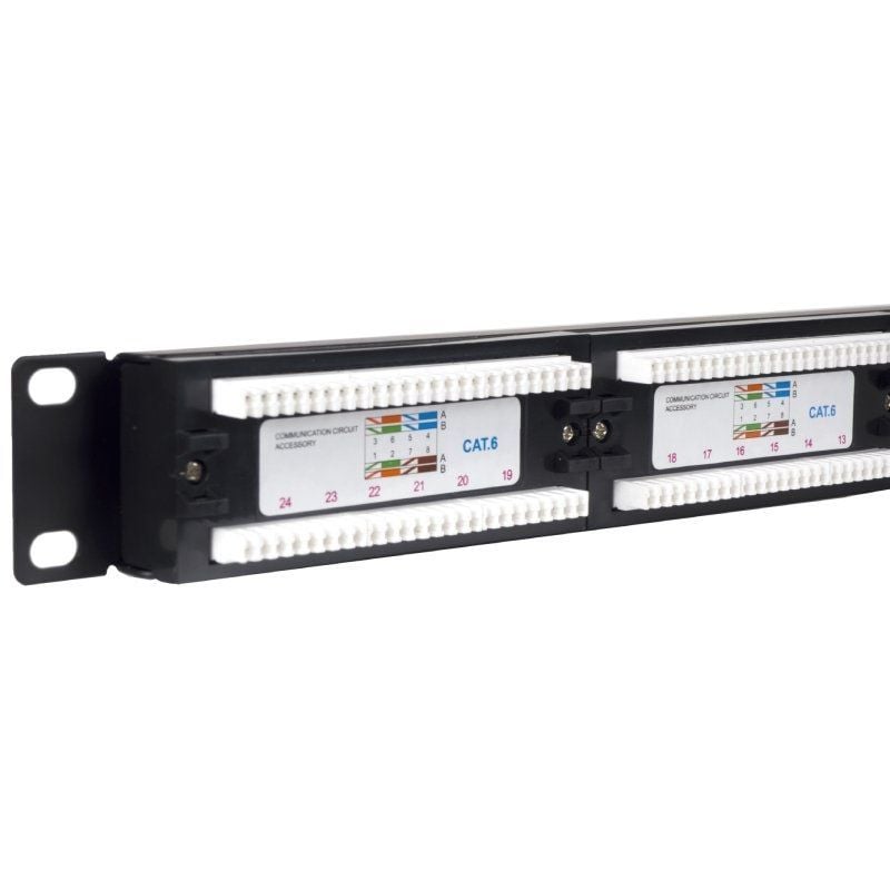 Patch Panel Phasak PU 2420 / 24 Portas / Cat.6 / Altura 1U