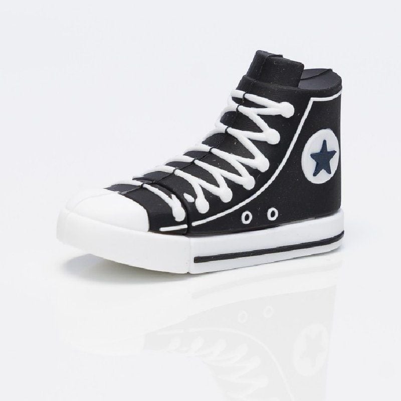 Unidade Flash de 32 GB Tech One Tech Sneaker Reverse USB 2.0